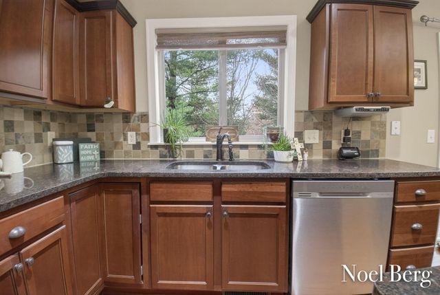 16861 Birchview Drive, Crockery Twp, MI 49448