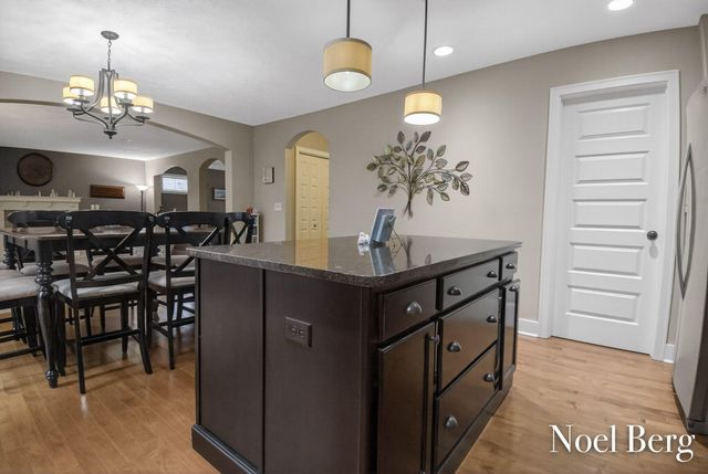 16861 Birchview Drive, Crockery Twp, MI 49448