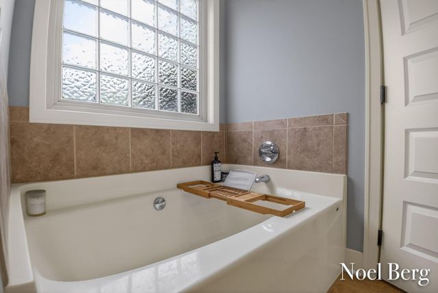 16861 Birchview Drive, Crockery Twp, MI 49448