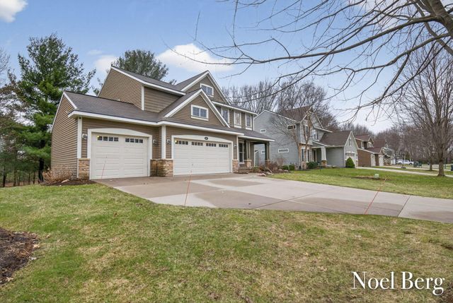 16861 Birchview Drive, Crockery Twp, MI 49448