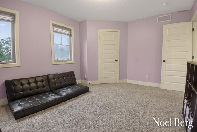 16861 Birchview Drive, Crockery Twp, MI 49448