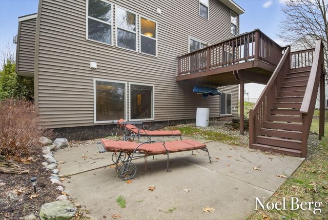 16861 Birchview Drive, Crockery Twp, MI 49448