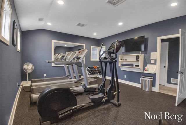 16861 Birchview Drive, Crockery Twp, MI 49448