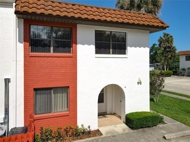 910 BIG TREE ROAD 12-4, South Daytona, FL 32119