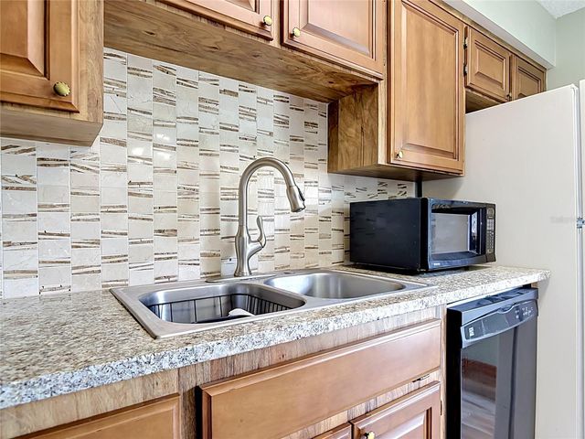 910 BIG TREE ROAD 12-4, South Daytona, FL 32119