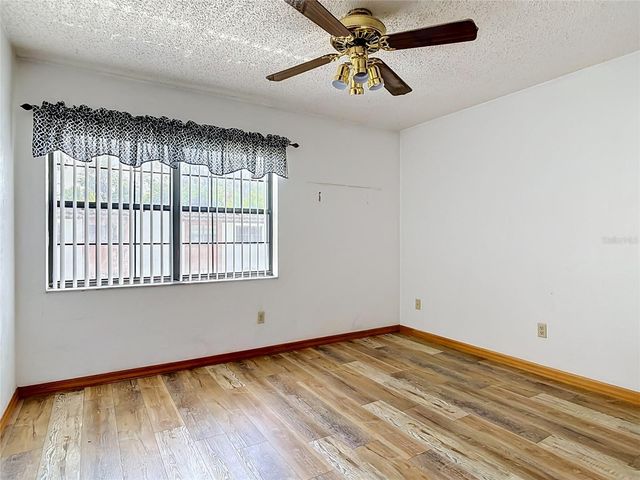 910 BIG TREE ROAD 12-4, South Daytona, FL 32119