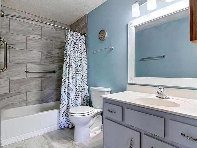910 BIG TREE ROAD 12-4, South Daytona, FL 32119