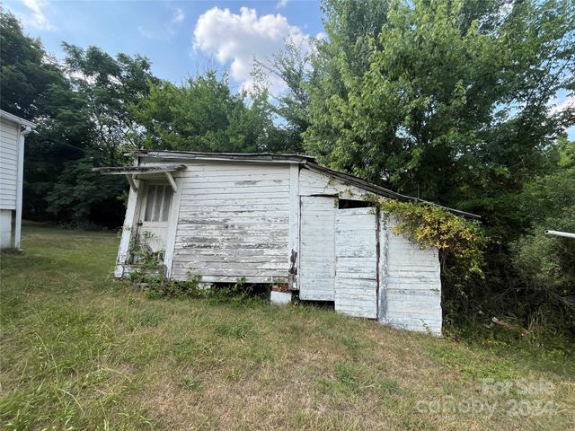 1900 Salome Church Road, Charlotte, NC 28262