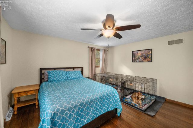 2504 Eden East Drive, Northwood, OH 43619