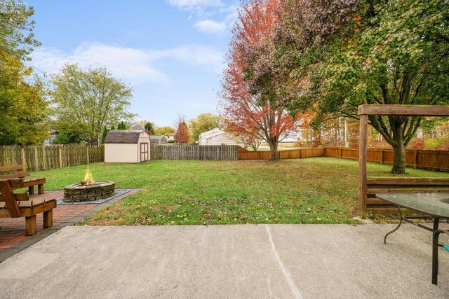 2504 Eden East Drive, Northwood, OH 43619