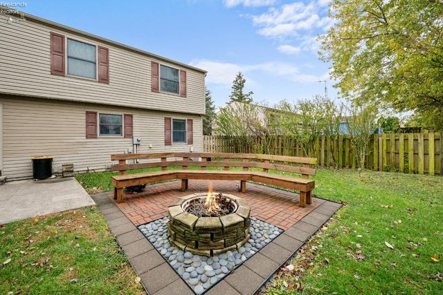 2504 Eden East Drive, Northwood, OH 43619