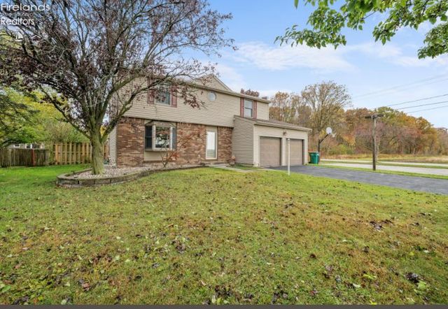 2504 Eden East Drive, Northwood, OH 43619