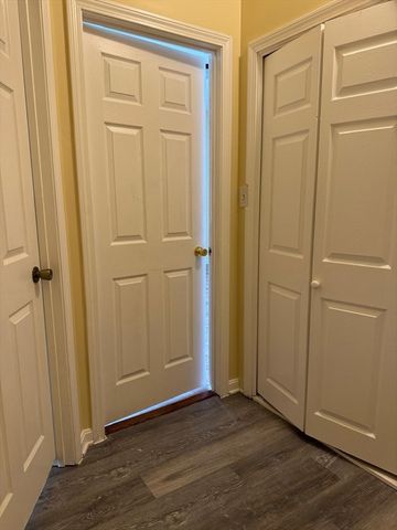 29 Willow St B, Lawrence, MA 01841