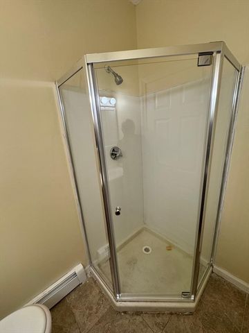 29 Willow St B, Lawrence, MA 01841