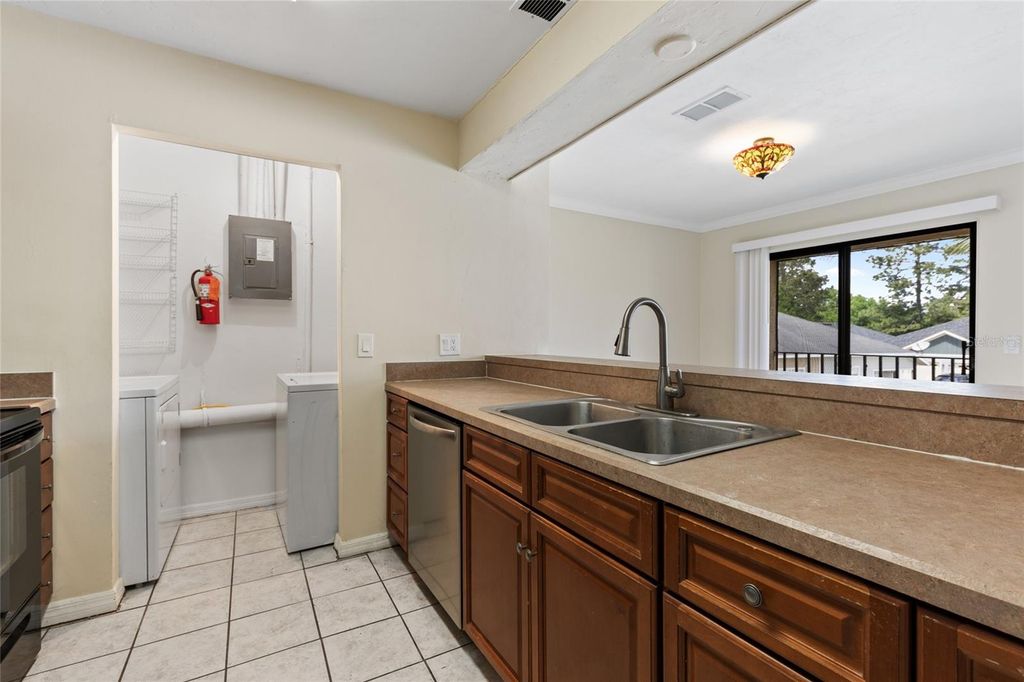 Image 17 of property listing at 6400 NW 106TH PLACE 20, Alachua, FL 32615