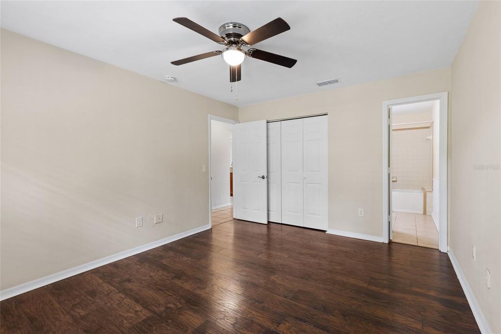 Image 19 of property listing at 6400 NW 106TH PLACE 20, Alachua, FL 32615