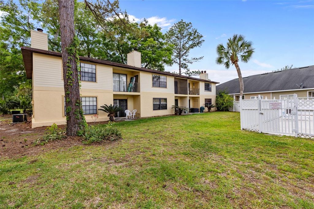 Image 28 of property listing at 6400 NW 106TH PLACE 20, Alachua, FL 32615