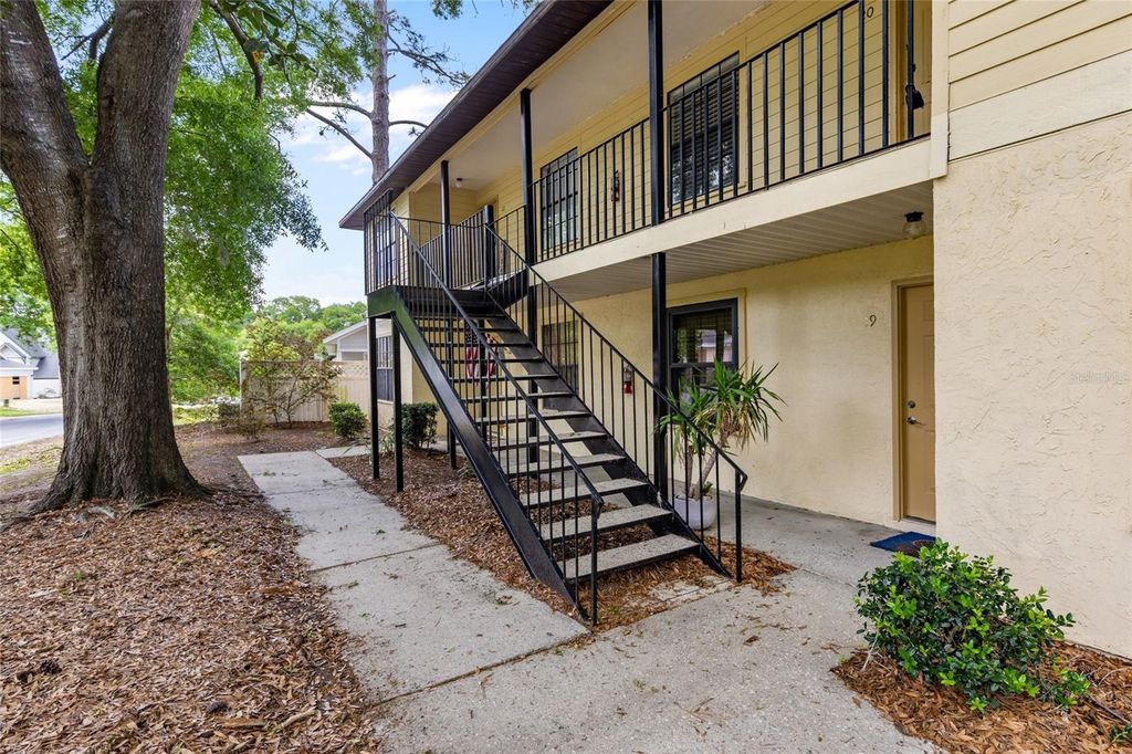 Image 4 of property listing at 6400 NW 106TH PLACE 20, Alachua, FL 32615