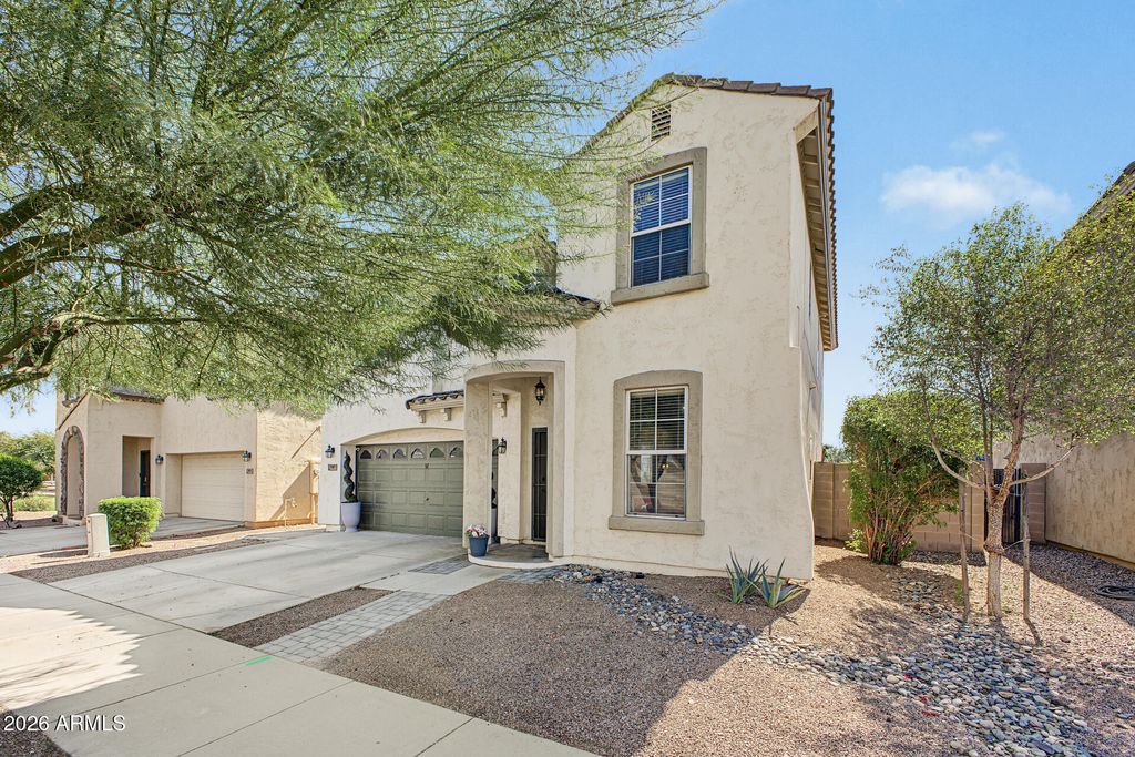 8907 W PRESTON Lane, Tolleson, AZ 85353 — photo 2