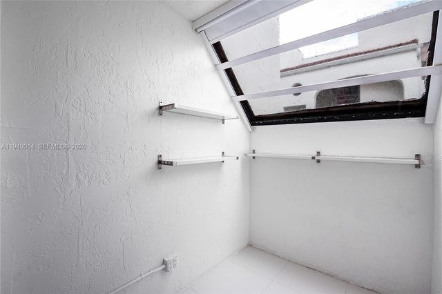 3545 Magellan Cir 356-5, Aventura, FL 33180