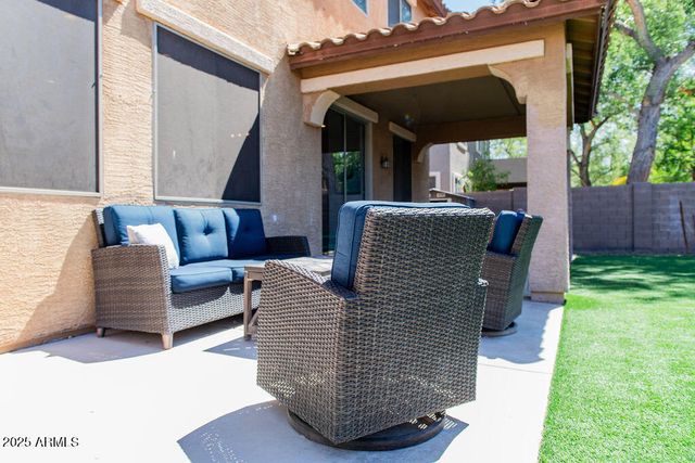 2679 E VERMONT Court, Gilbert, AZ 85295
