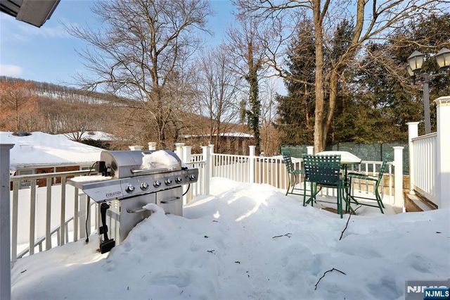 51 Sicomac Road, North Haledon, NJ 07508