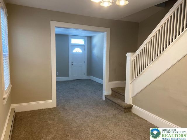 810 Pine Street, Easton, PA 18042