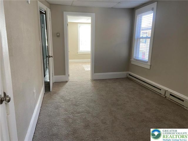 810 Pine Street, Easton, PA 18042