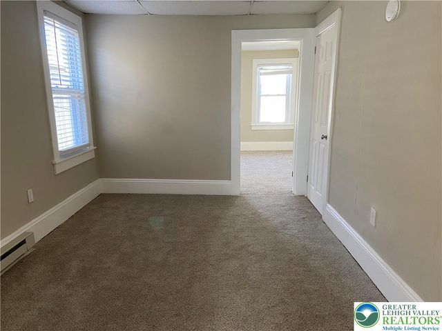 810 Pine Street, Easton, PA 18042