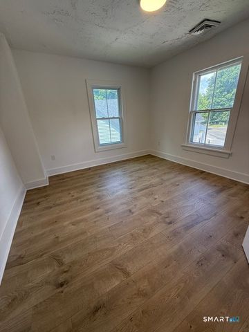 667 S.Britain Road C, Southbury, CT 06488