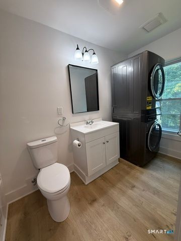 667 S.Britain Road C, Southbury, CT 06488