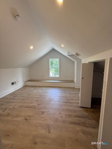 667 S.Britain Road C, Southbury, CT 06488