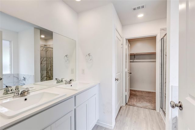 591 Avre LOOP, Kyle, TX 78640