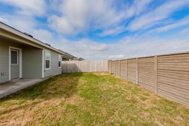 591 Avre LOOP, Kyle, TX 78640