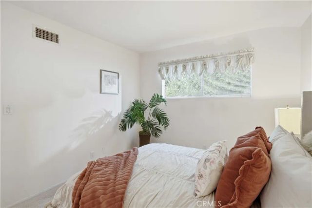 4820 Dunman, Woodland Hills, CA 91364