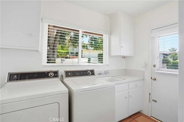 4820 Dunman, Woodland Hills, CA 91364