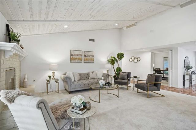 4820 Dunman, Woodland Hills, CA 91364