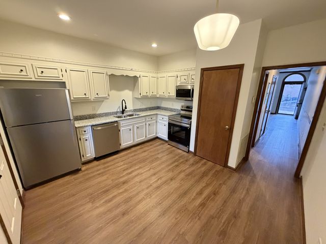 346 Hickory Pl, Nashville, TN 37214