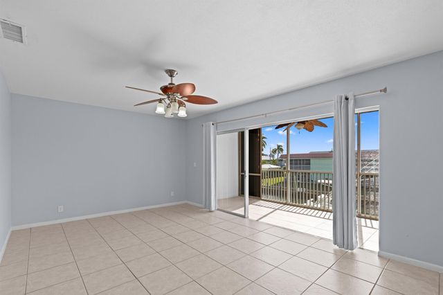 110 Wettaw Lane 204, North Palm Beach, FL 33408
