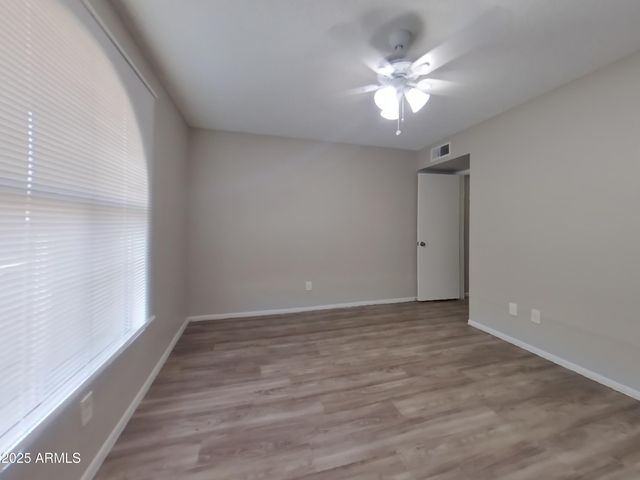 5819 W GROVERS Avenue, Glendale, AZ 85308