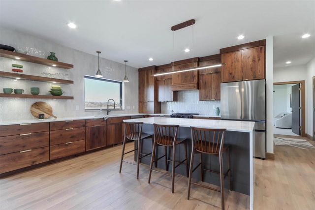 405 Prairie View Drive, Portage, WI 53901