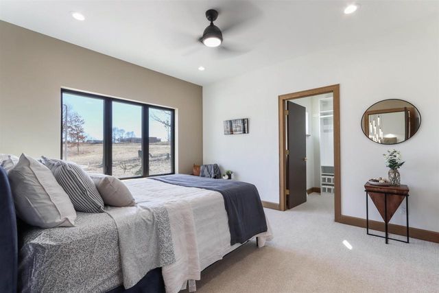 405 Prairie View Drive, Portage, WI 53901