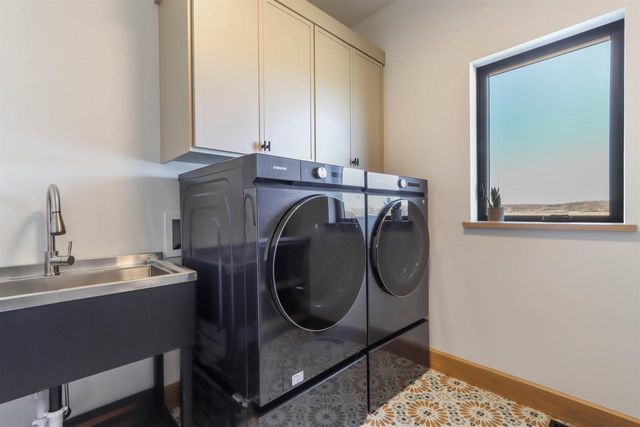 405 Prairie View Drive, Portage, WI 53901