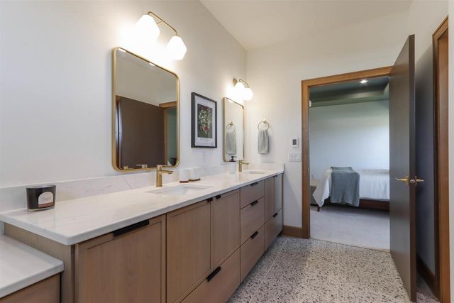 405 Prairie View Drive, Portage, WI 53901