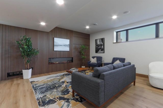 405 Prairie View Drive, Portage, WI 53901