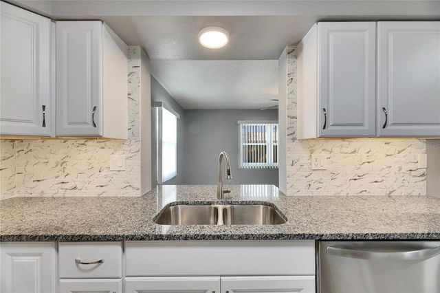 1691 E ORANGECREST AVENUE, Palm Harbor, FL 34683