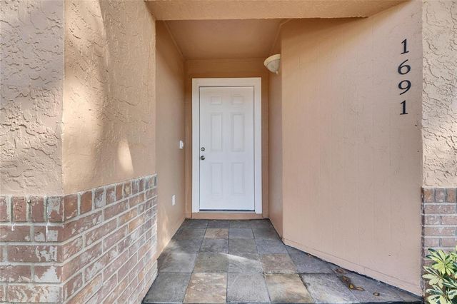 1691 E ORANGECREST AVENUE, Palm Harbor, FL 34683