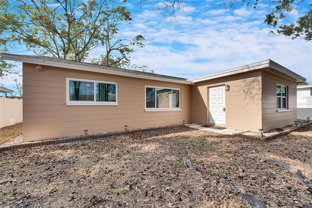 1691 E ORANGECREST AVENUE, Palm Harbor, FL 34683