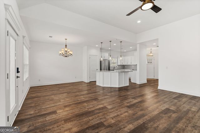 145 Fairway Oaks Drive, Perry, GA 31069