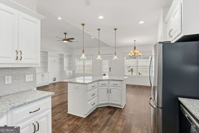 145 Fairway Oaks Drive, Perry, GA 31069